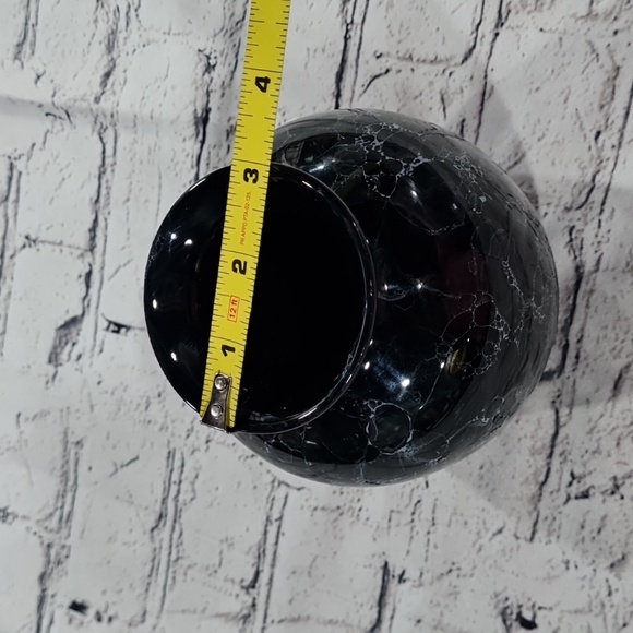 Vintage WANGS International black marble porcelain glossy small vase - Picture 4 of 6